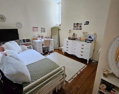 4338 Manayunk Avenue - Photo Thumbnail 6