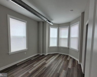 2800 Poplar Street - Photo Thumbnail 7