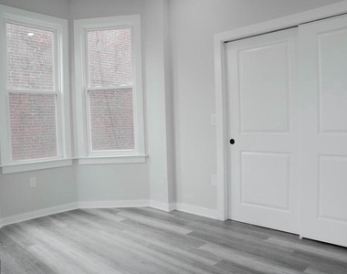 2800 Poplar Street - Photo Thumbnail 5