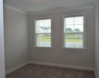 328 Edge Of Auburn Boulevard - Photo Thumbnail 11