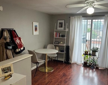762 S 19th Street - Photo Thumbnail 8