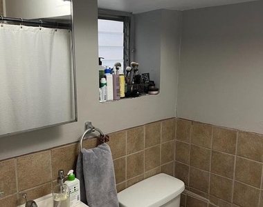 762 S 19th Street - Photo Thumbnail 3