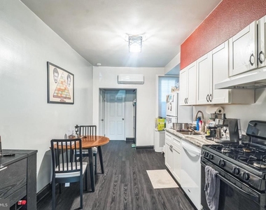 1210 S 11th Street - Photo Thumbnail 6