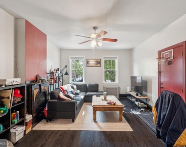 1210 S 11th Street - Photo Thumbnail 4