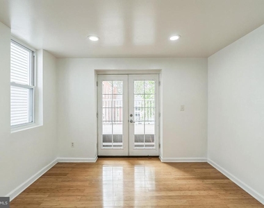 4220 Chestnut Street - Photo Thumbnail 9