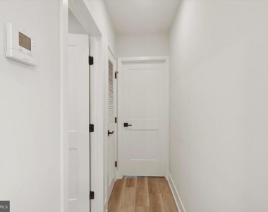 3836 Haverford Avenue - Photo Thumbnail 3