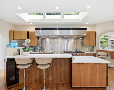 2828 Exeter Circle - Photo Thumbnail 14