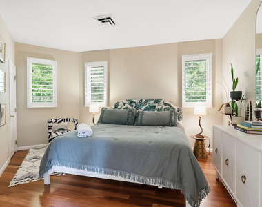 2828 Exeter Circle - Photo Thumbnail 32