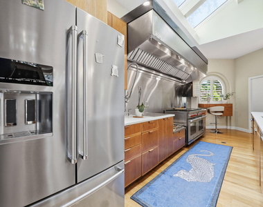 2828 Exeter Circle - Photo Thumbnail 16