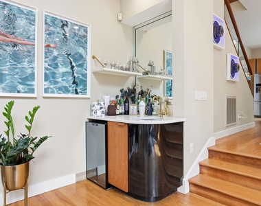 2828 Exeter Circle - Photo Thumbnail 9
