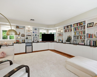 2828 Exeter Circle - Photo Thumbnail 28