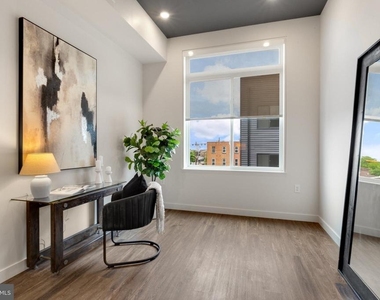 525 N 41st Street - Photo Thumbnail 20