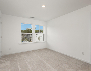 153 Hickory Grove Drive - Photo Thumbnail 16