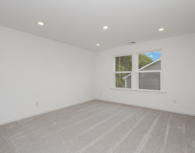 153 Hickory Grove Drive - Photo Thumbnail 10