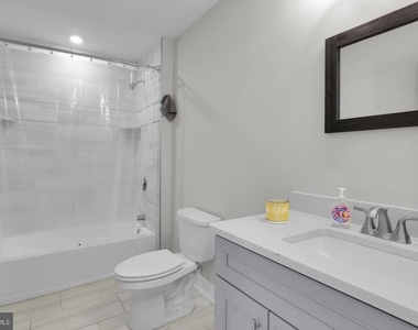 2209 N Broad Street - Photo Thumbnail 5