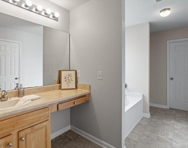 693 Citrus Petal Road - Photo Thumbnail 30