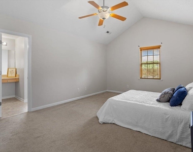 693 Citrus Petal Road - Photo Thumbnail 27