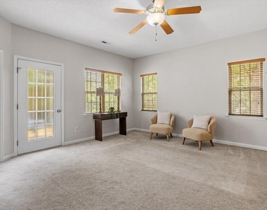 693 Citrus Petal Road - Photo Thumbnail 10