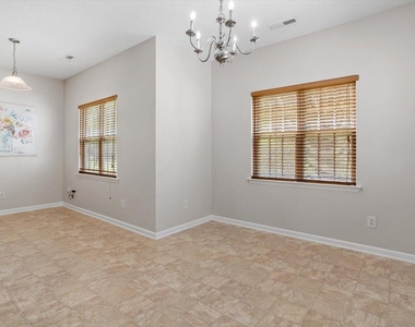 693 Citrus Petal Road - Photo Thumbnail 16