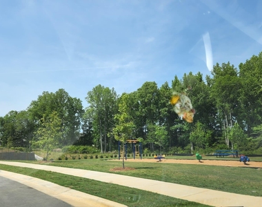 250 Brook Farm Lane - Photo Thumbnail 15