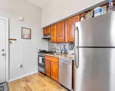 1546 Frankford Avenue - Photo Thumbnail 10