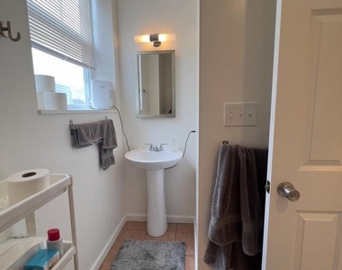 1920 N 7th Street - Photo Thumbnail 9