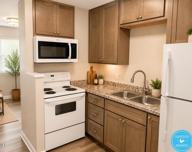 414 Raynor Street - Photo Thumbnail 1