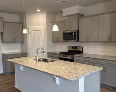 164 Abbots Ml Drive - Photo Thumbnail 12