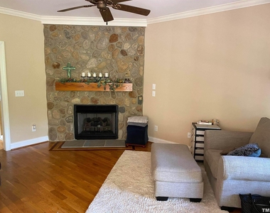 10216 San Remo Place - Photo Thumbnail 10