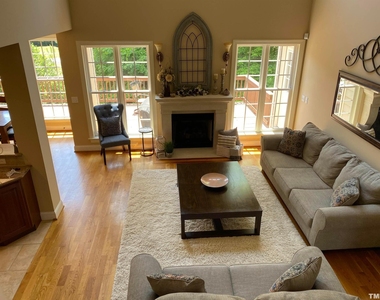 10216 San Remo Place - Photo Thumbnail 2