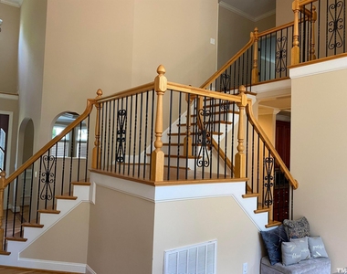10216 San Remo Place - Photo Thumbnail 6