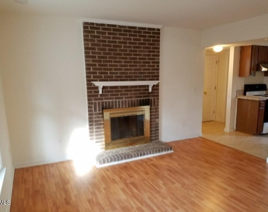 3319 Lassiter Street - Photo Thumbnail 2