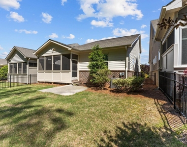 616 Angelica Circle - Photo Thumbnail 26