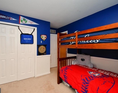 800 Beacon Court - Photo Thumbnail 36