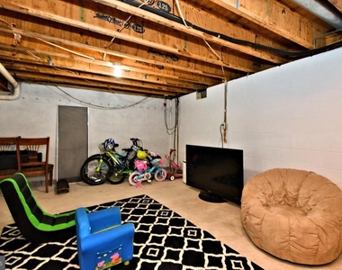 800 Beacon Court - Photo Thumbnail 45
