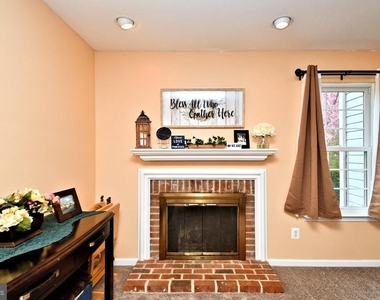 800 Beacon Court - Photo Thumbnail 12