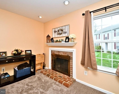 800 Beacon Court - Photo Thumbnail 11