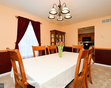 800 Beacon Court - Photo Thumbnail 14