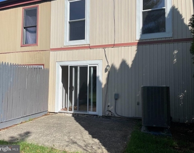 17 Log Pond Drive - Photo Thumbnail 30