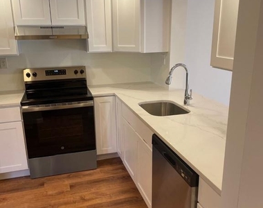 17 Log Pond Drive - Photo Thumbnail 33