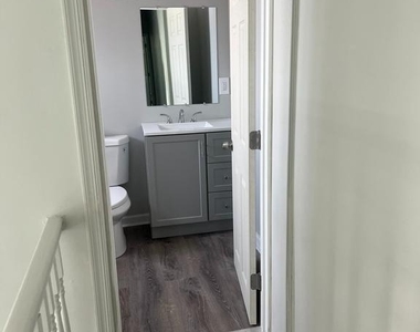 625 Dekalb Street - Photo Thumbnail 5