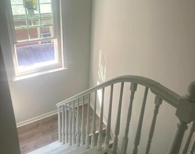 625 Dekalb Street - Photo Thumbnail 9