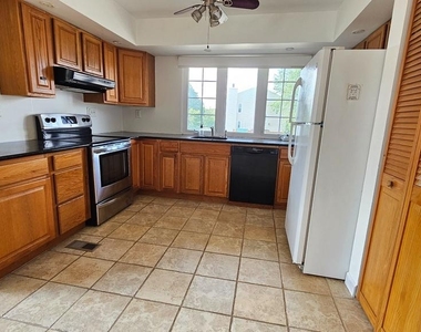 117 Hamlet Drive - Photo Thumbnail 1