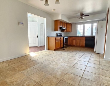 117 Hamlet Drive - Photo Thumbnail 2