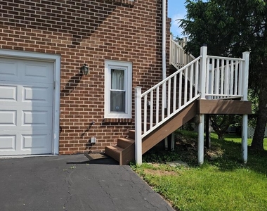 117 Hamlet Drive - Photo Thumbnail 24