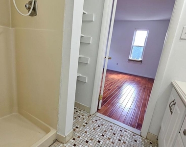 117 Hamlet Drive - Photo Thumbnail 12