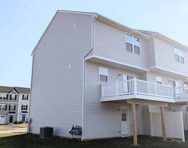 289 Hamilton Lane - Photo Thumbnail 17