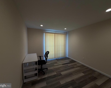406 Brandywine Court - Photo Thumbnail 8