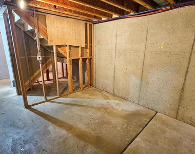 380 Radio Road - Photo Thumbnail 37