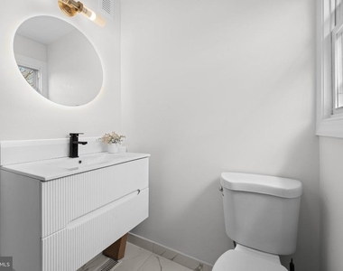 255 S 6th Avenue - Photo Thumbnail 10